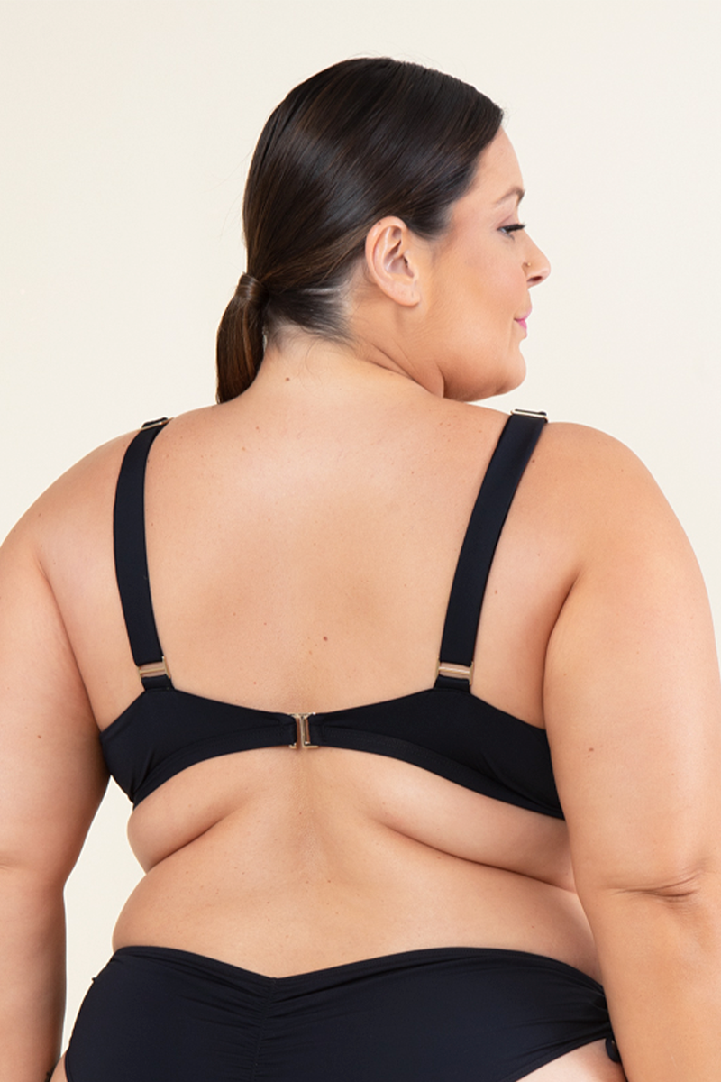 Top Biquíni Plus Size Decote Com Aviamento Pinheiro Mardu