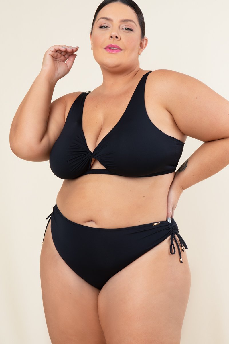 Top Biquíni Plus Size Decote Com Aviamento Pinheiro Mardu