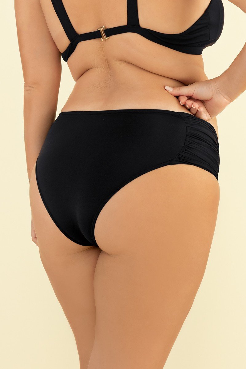 Biquíni Plus Size Preto Lateral Média Empina Bumbum